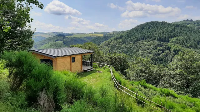 Camping La Taillade (domaine naturiste)