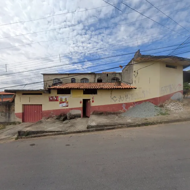 Lu's Bar and Restaurant