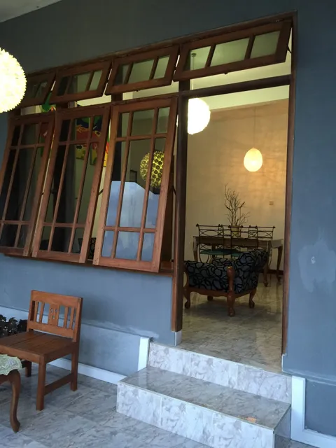 Villa Abu-Abu Kamaran tretes (Home stay)