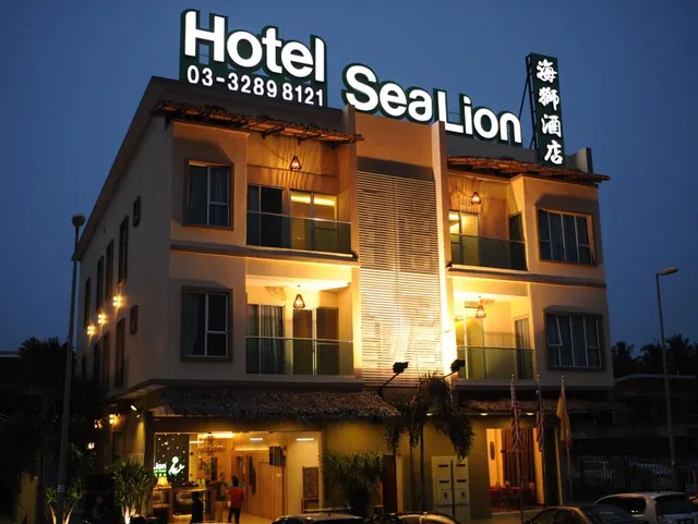 Sea Lion Hotel, Firefly Concept Hotel