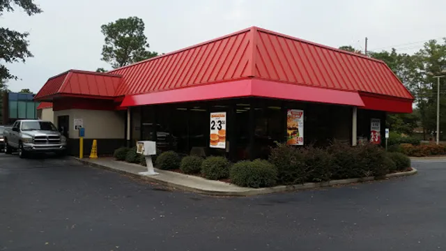 Hardee’s