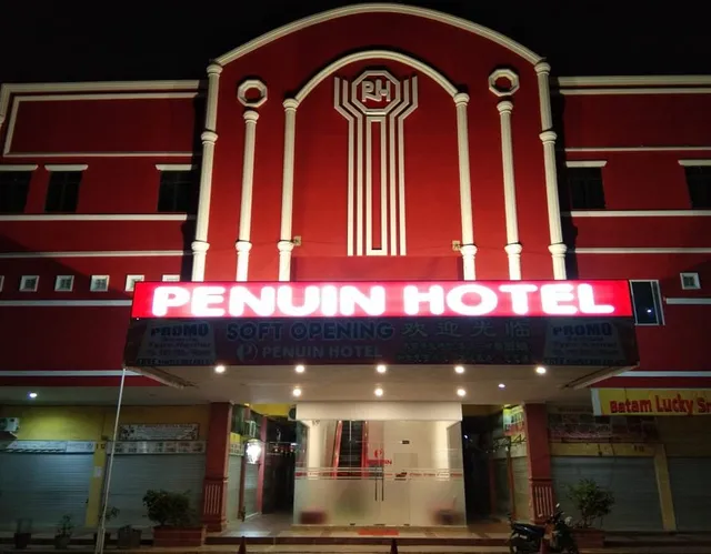 Penuin Hotel
