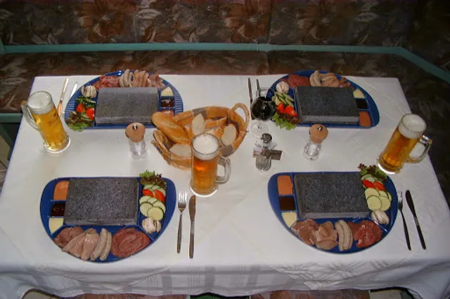 Gaststätte Waldfrieden - Erlebnisgastronomie Essen vom heißen Stein