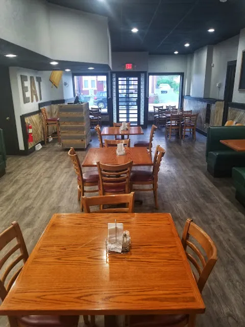 Uptown Kitchen Pizza & Wings