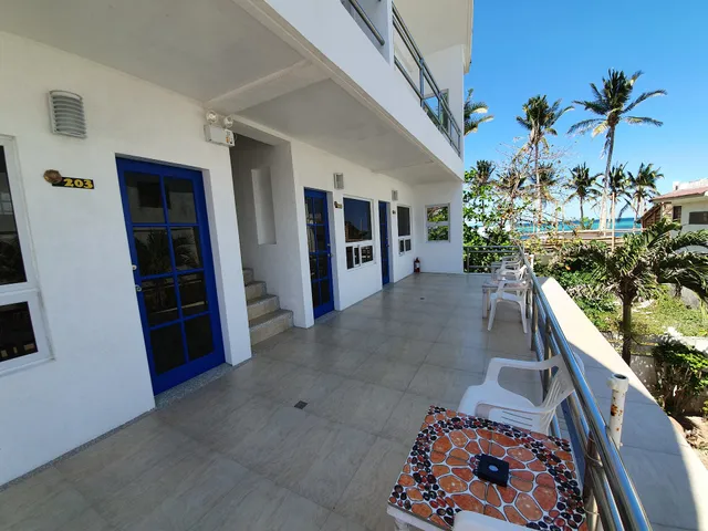 Clubboracay Apartelle