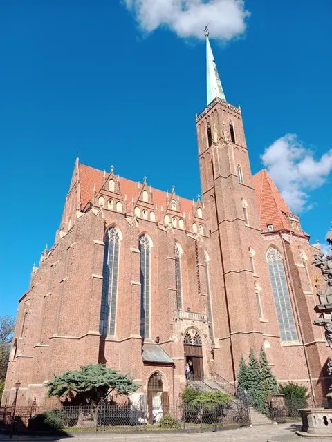 Collegiate Church of the Holy Cross and St. Bartholomew