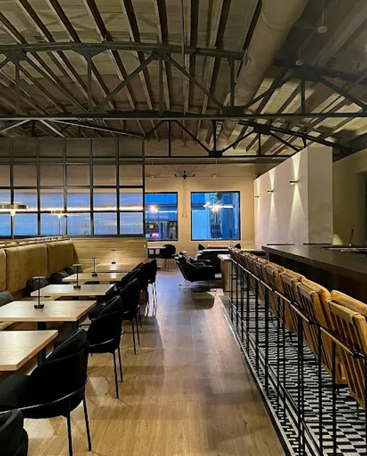 Truss Restaurant - Lynchburg