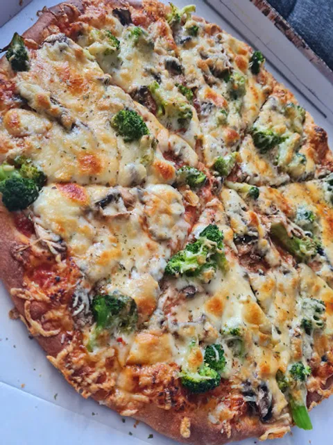 Pizza heiss & Frisch