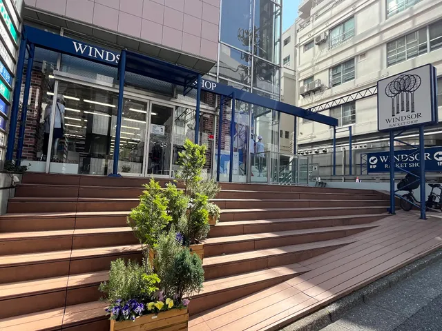 Windsor Racket Shop - Shibuya