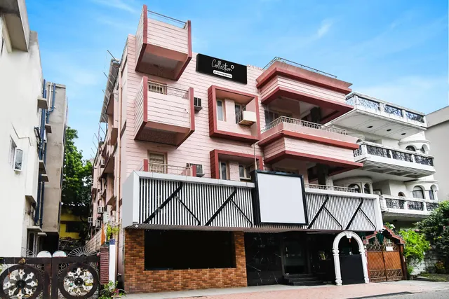 Super Collection O Salt Lake formerly Harry Guest House