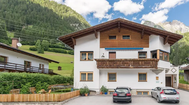 Haus Schimpfössl in Flirsch - Ferienwohnungen