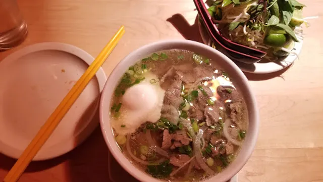 Pho Thin Vietnamese Noodle Lounge