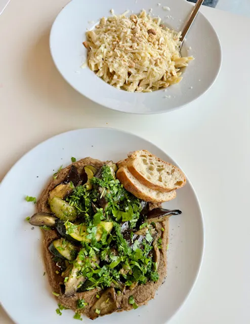 Minerva Restaurant / Bistro