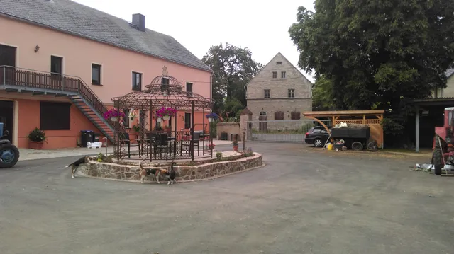 Sinneswandelhof Serka