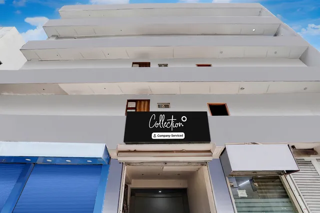 Collection O Karkardooma Court Metro Station Formerly Hotel Lotus