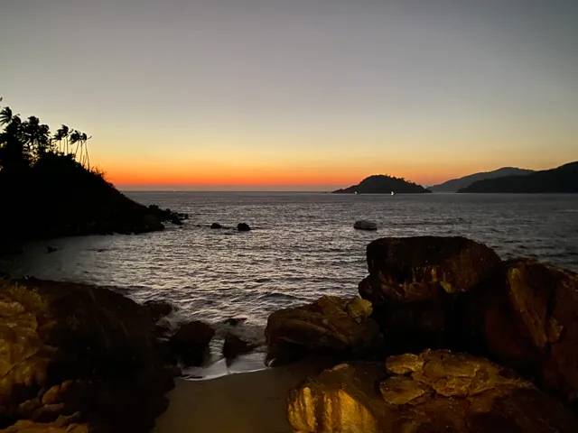 The Best Location - Upper Deck Cafe