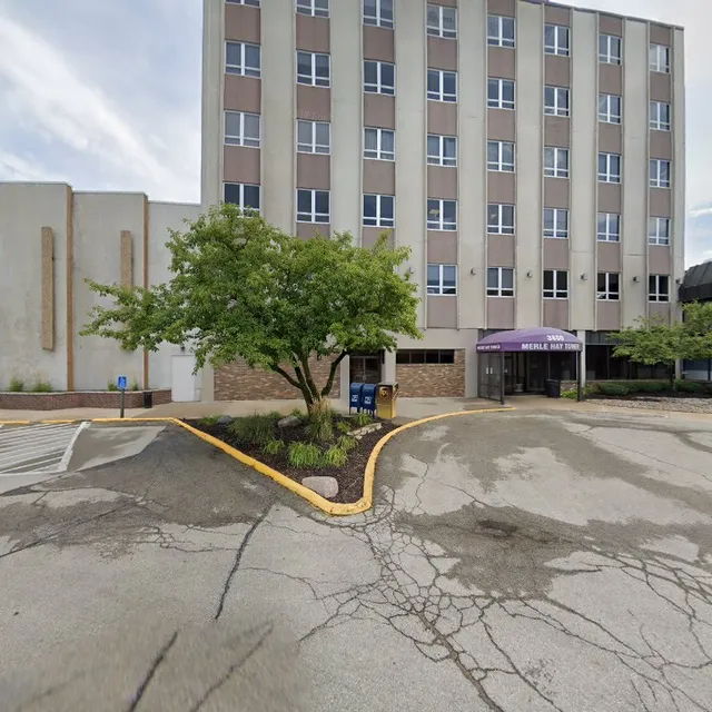 Lowery's Designers' Fashions