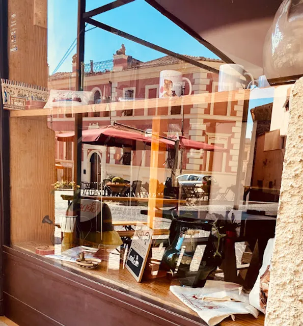 EKLETTICA Osteria Magnoteca