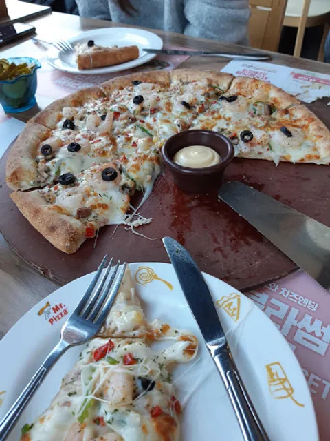 미스터피자 거창점