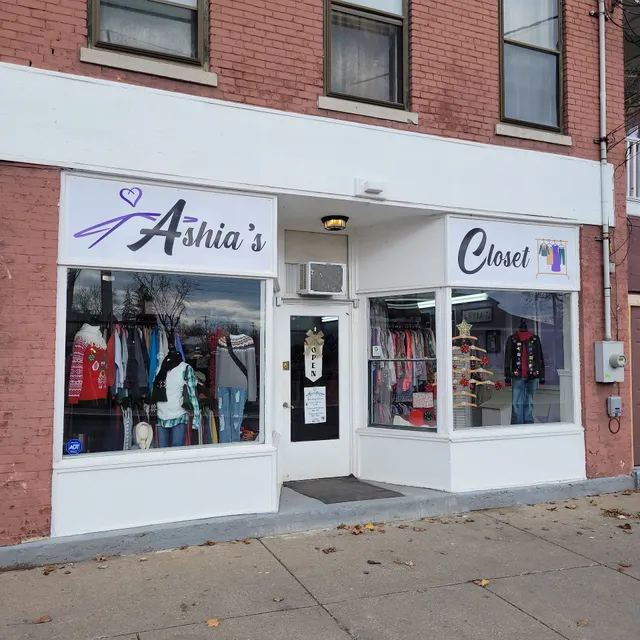 Ashia's Closet