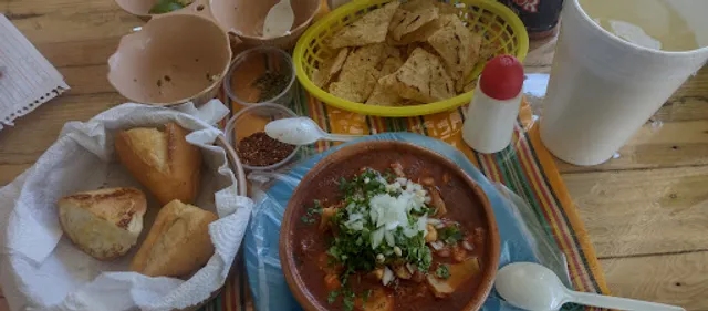 Cenaduria La Familia