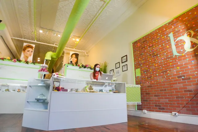 Bodys & Jewelry Luxury Piercing