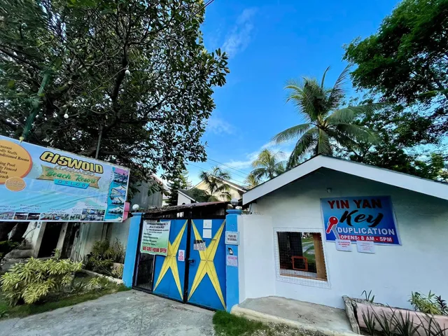 Giswold Lagunde Beach Resort