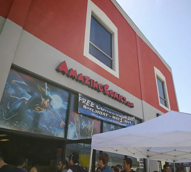 Amazing Comics & Cards