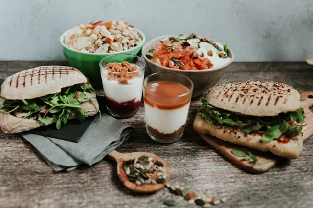 Bread Storming, Bacalan