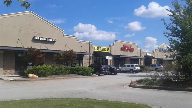 The Shoppes At Chapel Hill