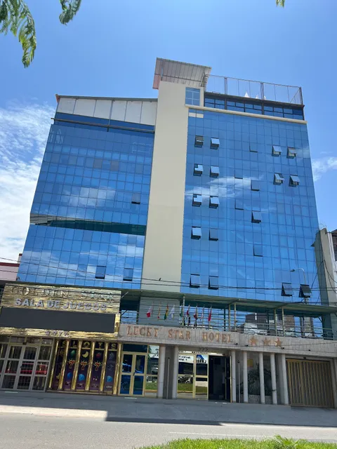 HOTEL LUCKY STAR
