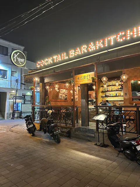 Kismet Bar & Kitchen