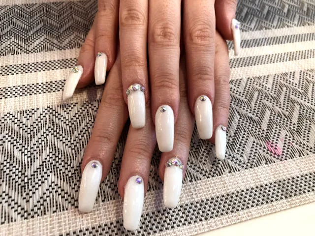 55 Street UV Nail & Spa