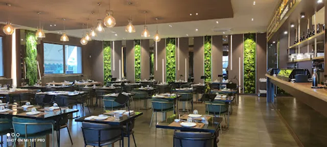 Nakama Gioia del colle Sushi Restaurant