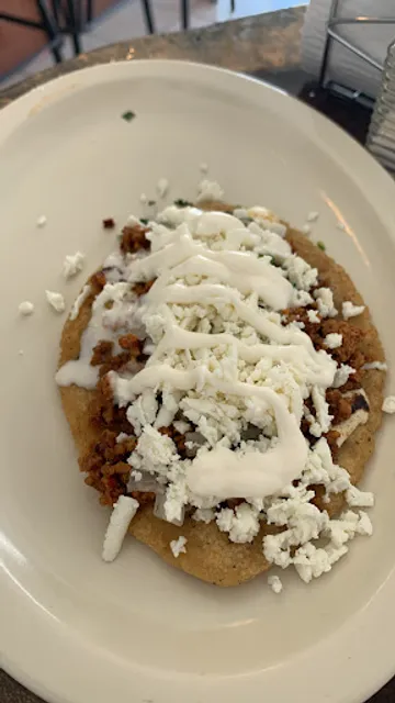 Yessi Quesadillas, tacos y huaraches