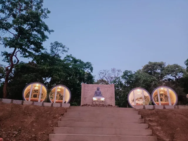 Nature Trinket Retreat