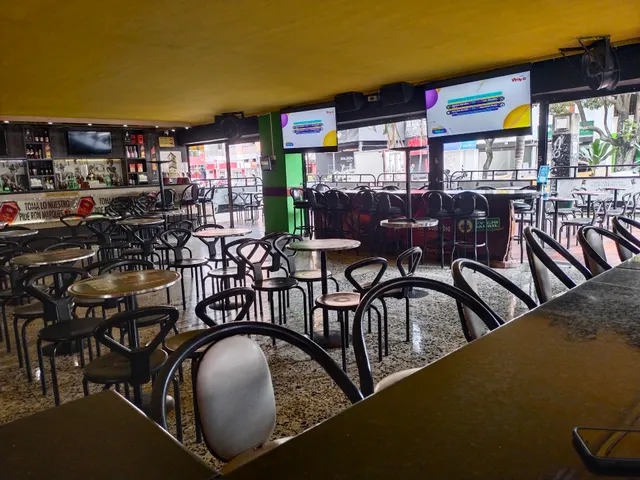 Caf Bar El Viejo Barril