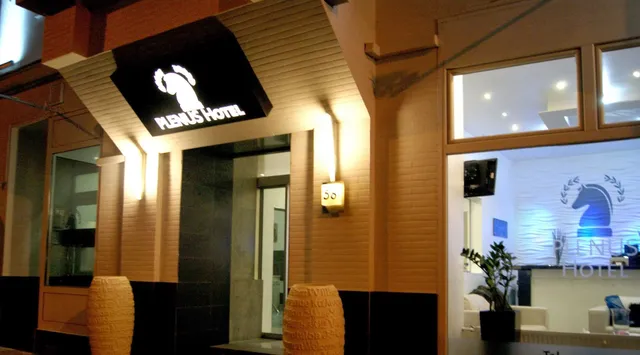 Hotel Plenus