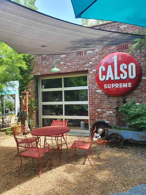 Moon Lake Trading Company