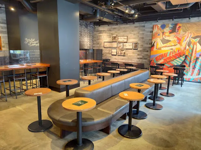 Starbucks Coffee - Shimbashi Station