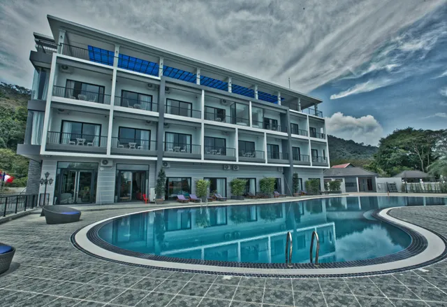 KEP BAY HOTEL & RESORT