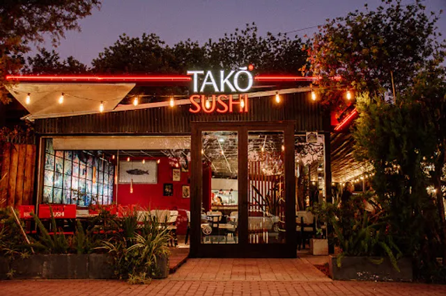 Takó Sushi Funes