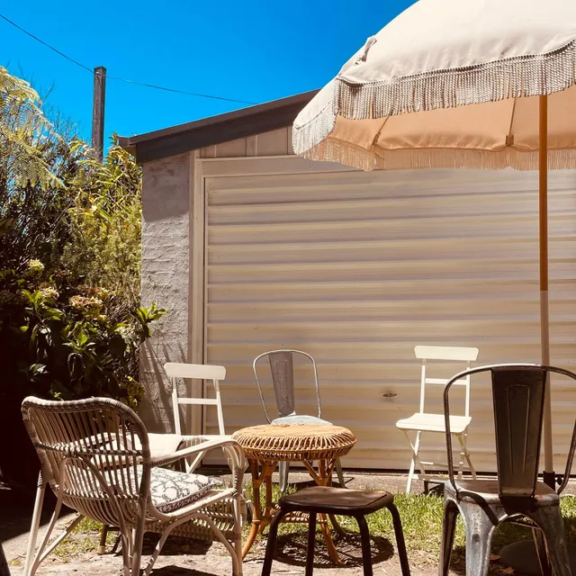 Alma's Currarong Kombi Cafe