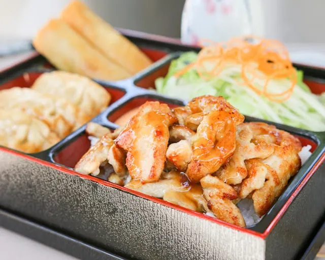 Teriyaki One Japanese Grill (Teriyaki & Sushi)