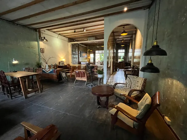 TAN. corner Coffee Shop