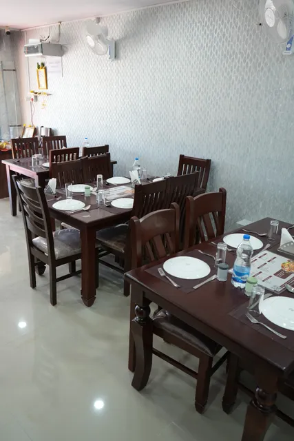 Shri sadguru andhra united kitchen