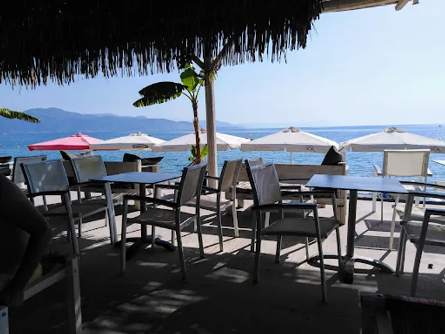 Mango - Beach Bar & Food