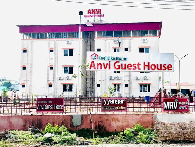 Anvi Guest House,