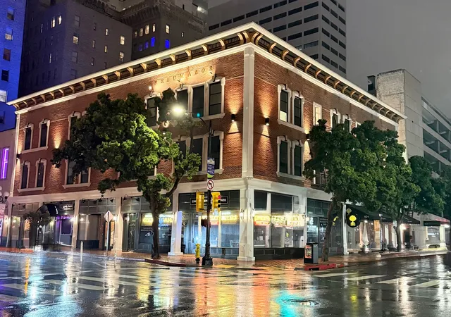 The Beau Downtown San Diego Gaslamp Quar