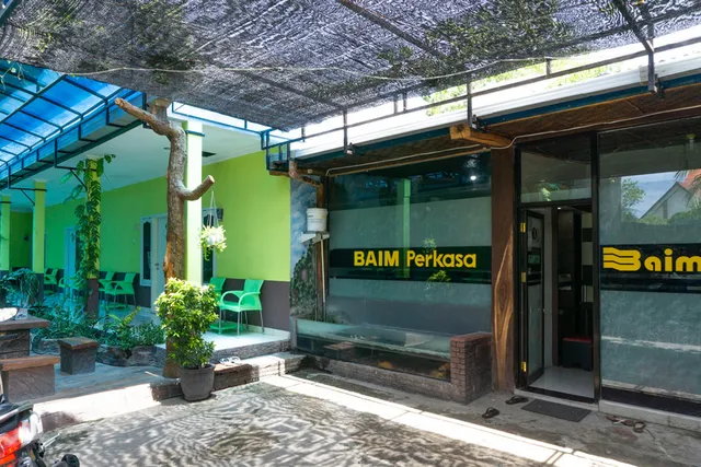 RedDoorz @ Mt. Haryono Street Waingapu